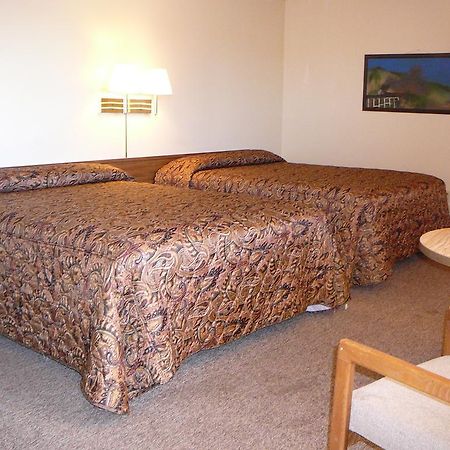 Narrow Gauge Railroad Inn Antonito Room photo